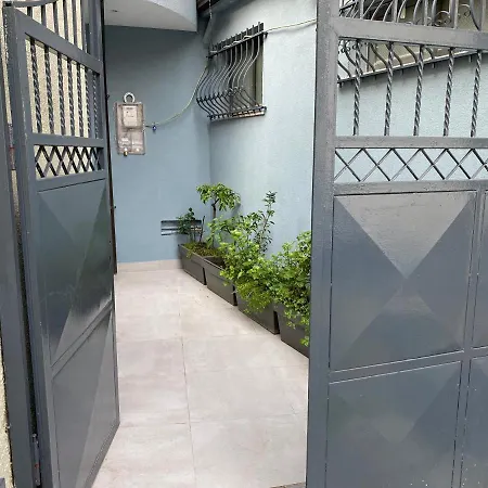 Vila-amo Center * Tiran